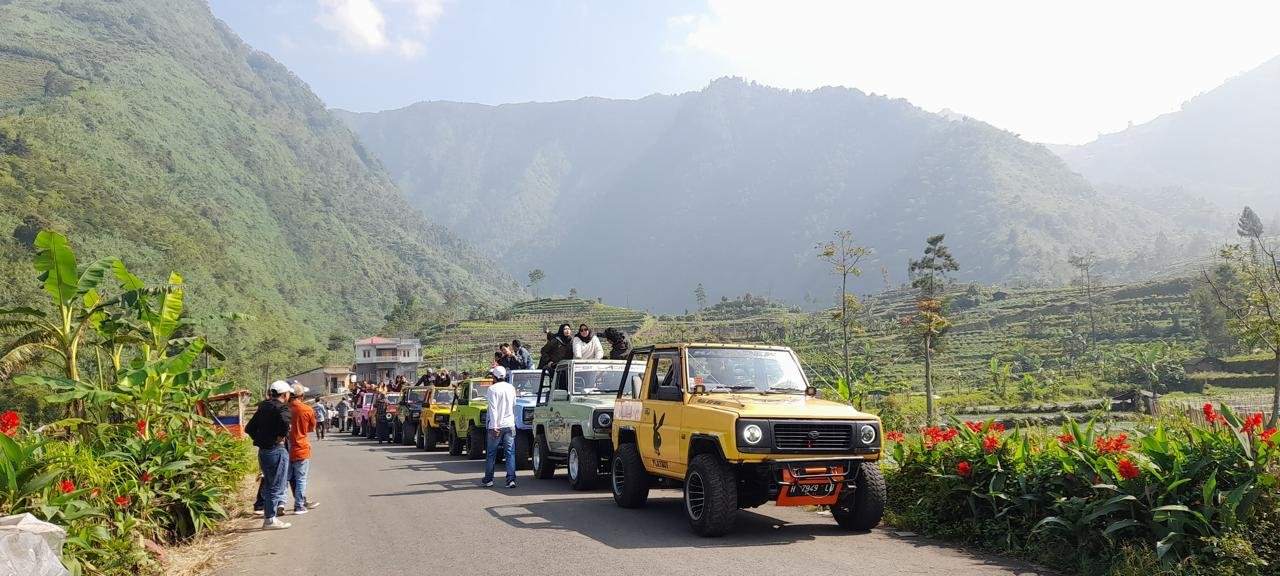 Jeep Sunrise Sikunir